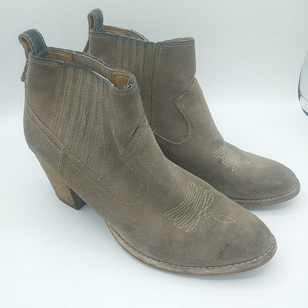 Dolce Vita Western Ankle Boots